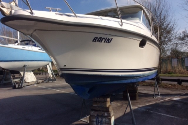 1999 Nimbus 280 Coupe Cabin Cruiser for sale in Chichester Marina, West Sussex at $65,099